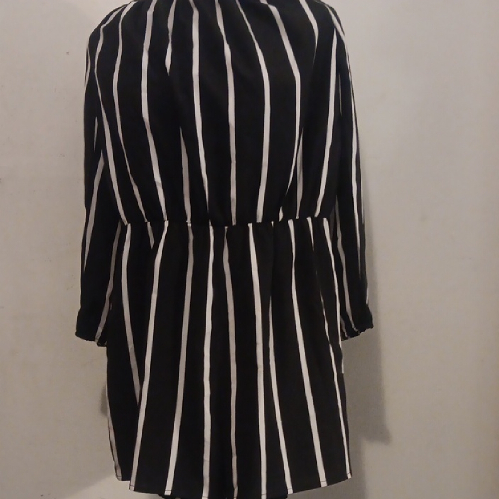 Black and White Striped Short Set